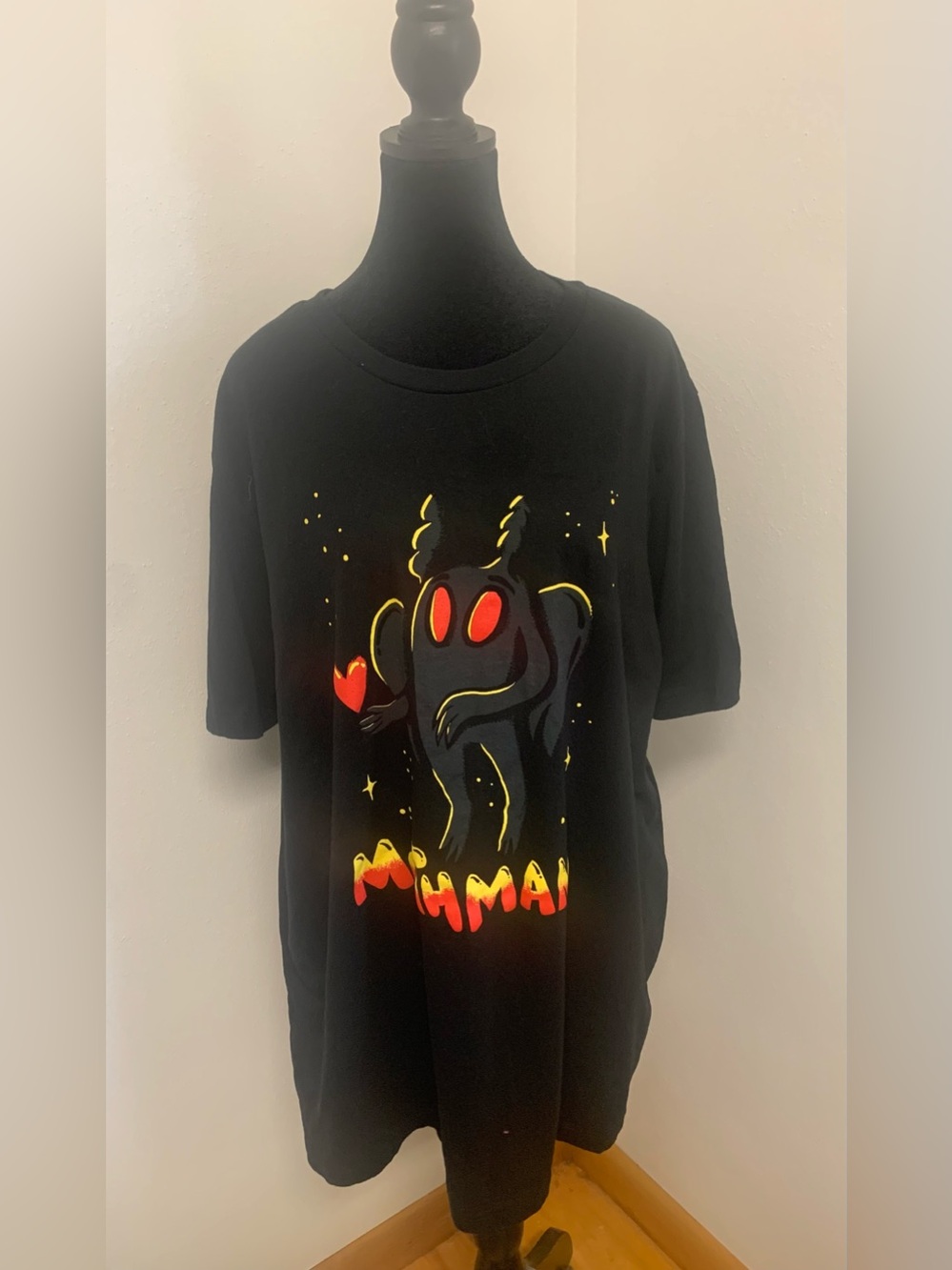 Mothman graphic tee